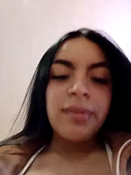 Nuvi jonhs online show from 8, 11, 2025