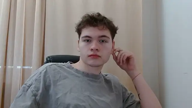 Snapshot of danielxfun chatting on 14, 1, 2026 danielxfun online show from 14, 1, 2026