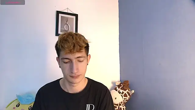 Snapshot of Erick_Taylor3 chatting on 29, 6, 2026 Erick Taylor3 online show from 29, 6, 2026