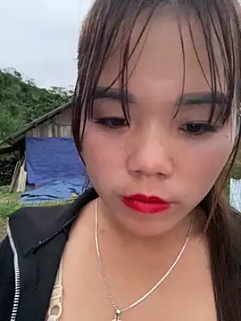 Snapshot of nachi-baby chatting on 6, 11, 2025 nachi-baby online show from 6, 11, 2025