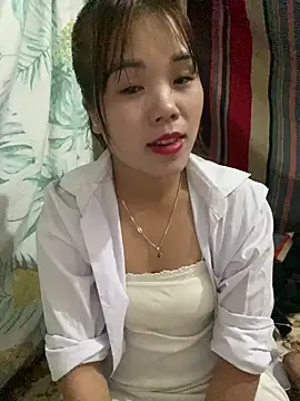 Snapshot of nachi-baby chatting on 13, 11, 2025 nachi-baby online show from 13, 11, 2025