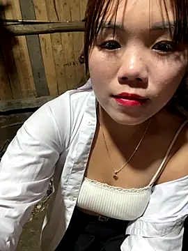 Snapshot of nachi-baby chatting on 16, 11, 2025 nachi-baby online show from 16, 11, 2025