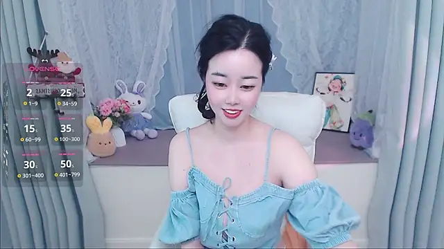 Snapshot of Xiaodie-baby chatting on 21, 5, 2026 Xiaodie-baby online show from 21, 5, 2026