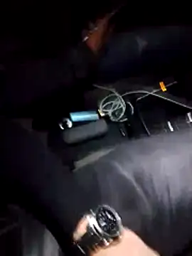 THEMASK6990 online show from 31, 10, 2025