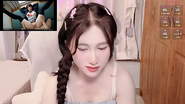 Snapshot of anna-888- chatting on 26, 10, 2025 anna-888- online show from 26, 10, 2025