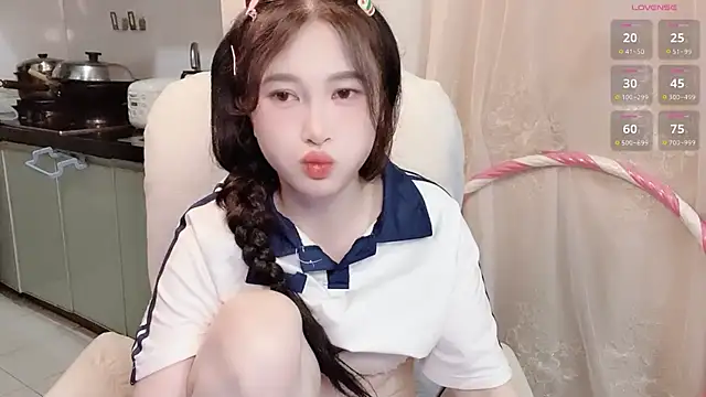 Snapshot of anna-888- chatting on 11, 11, 2025 anna-888- online show from 11, 11, 2025