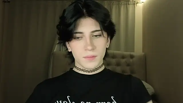 Oliver star boy  online show from 18, 4, 2026