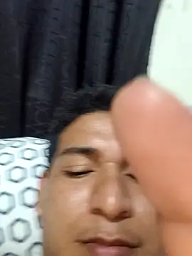 Snapshot of Pollasexi chatting on 11, 11, 2025 Pollasexi online show from 11, 11, 2025