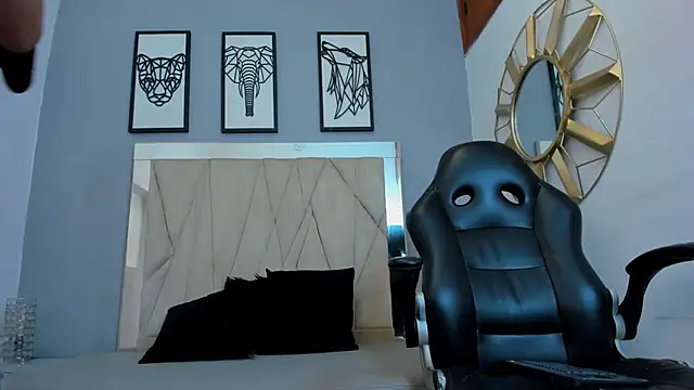 adams bobby online show from 31, 3, 2026