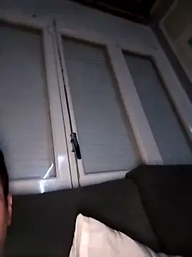 Snapshot of dulcessecretos chatting on 29, 11, 2025 dulcessecretos online show from 29, 11, 2025