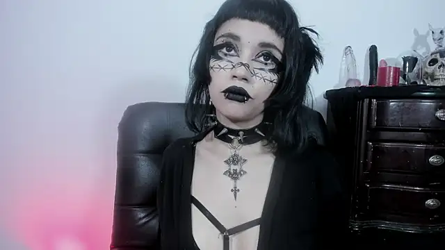 Snapshot of Yueeclipsa chatting on 14, 12, 2025 Yueeclipsa online show from 14, 12, 2025