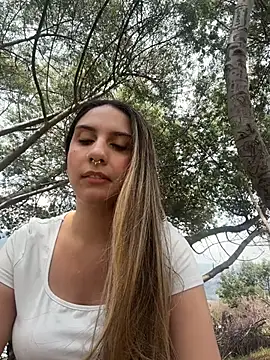 sarah honey   online show from 4, 3, 2026