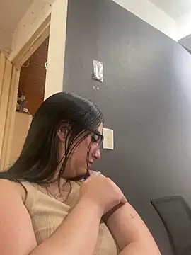 Kloe Novoa online show from 8, 11, 2025