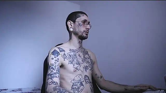 Snapshot of TokyoHatsumoto chatting on 2, 12, 2025 TokyoHatsumoto online show from 2, 12, 2025