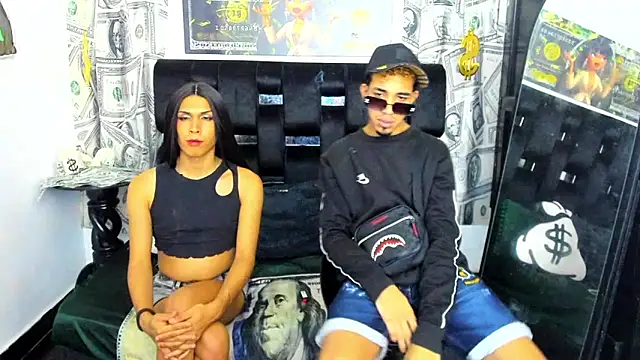 Snapshot of Horny_Duo0 chatting on 26, 11, 2025 Horny Duo0 online show from 26, 11, 2025