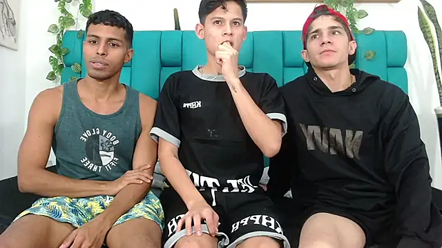 Hot Boys Latinos X online show from 31, 10, 2025