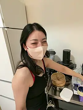 akimix xoxo online show from 11, 2, 2026