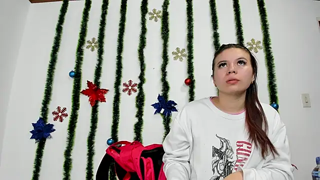 Snapshot of Vanessa_Martinz chatting on 21, 11, 2025 Vanessa Martinz online show from 21, 11, 2025