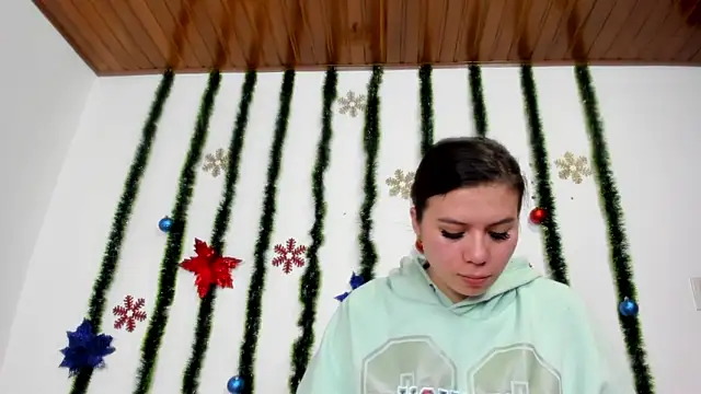 Snapshot of Vanessa_Martinz chatting on 23, 11, 2025 Vanessa Martinz online show from 23, 11, 2025