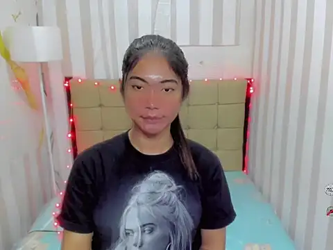 Snapshot of BigCockJade chatting on 6, 5, 2026 BigCockJade online show from 6, 5, 2026