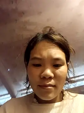 Snapshot of Bany_x chatting on 18, 11, 2025 Bany x online show from 18, 11, 2025