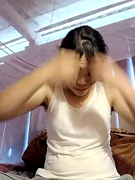 Snapshot of Bany_x chatting on 24, 11, 2025 Bany x online show from 24, 11, 2025