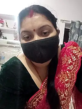 Snapshot of Best_couple2001 chatting on 20, 11, 2025 Best couple2001 online show from 20, 11, 2025