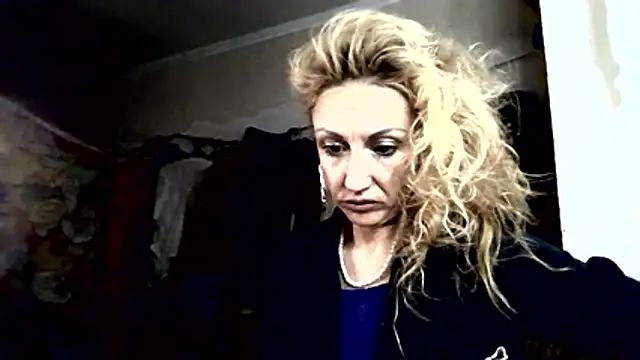 Snapshot of LilaniLoverx chatting on 5, 1, 2026 LilaniLoverx online show from 5, 1, 2026