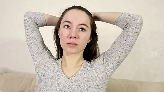 Petalwren online show from 16, 12, 2025