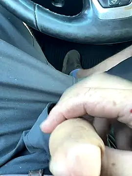 Snapshot of Quickcum2201 chatting on 17, 11, 2025 Quickcum2201 online show from 17, 11, 2025