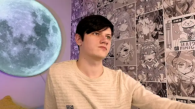 Snapshot of Allert_ chatting on 28, 10, 2025 Allert  online show from 28, 10, 2025