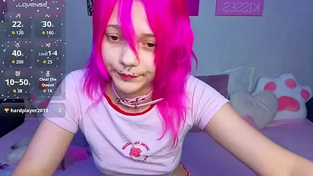 Snapshot of KittieHeart chatting on 18, 6, 2026 KittieHeart online show from 18, 6, 2026
