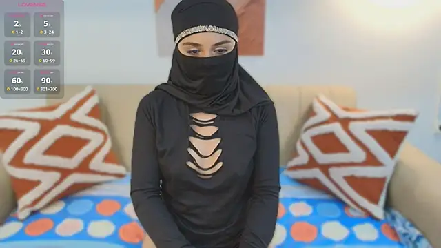 Lailaa lush online show from 30, 10, 2025