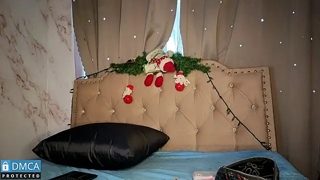 eva delight  online show from 20, 12, 2025