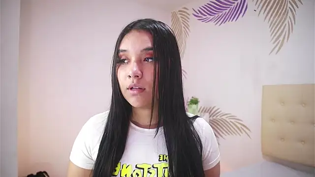 Snapshot of Isabelle_Lane chatting on 28, 11, 2025 Isabelle Lane online show from 28, 11, 2025