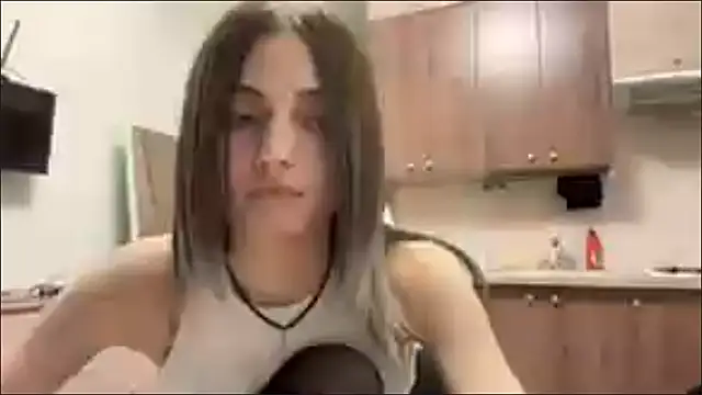 AidaGloshen online show from 25, 11, 2025