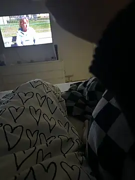 Aksinja05 online show from 25, 11, 2025