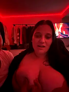 Aksinja05 online show from 26, 11, 2025