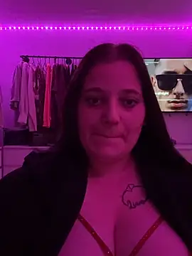 Aksinja05 online show from 28, 11, 2025