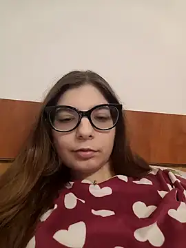 sweetbabygirlforyou online show from 4, 11, 2025