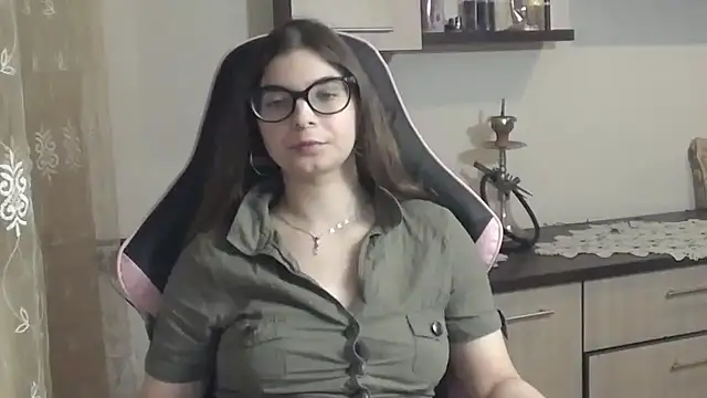 sweetbabygirlforyou online show from 8, 2, 2026