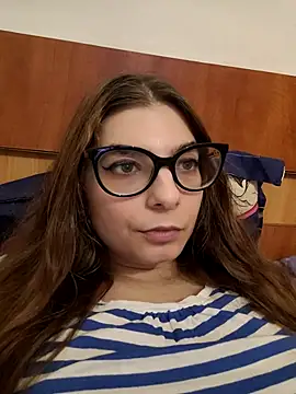 sweetbabygirlforyou online show from 14, 7, 2026