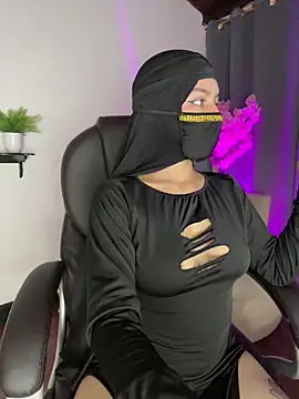Snapshot of shaima__ chatting on 20, 5, 2026 shaima online show from 20, 5, 2026