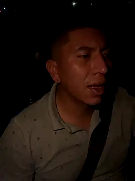 Snapshot of maruquint28 chatting on 7, 11, 2025 maruquint28 online show from 7, 11, 2025