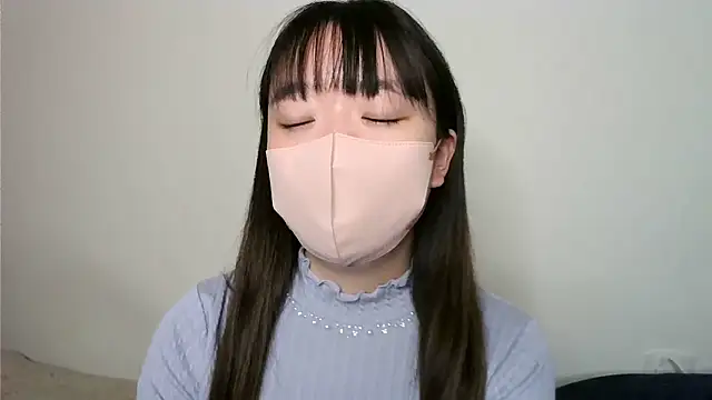 Snapshot of yua_chan00 chatting on 31, 10, 2025 yua chan00 online show from 31, 10, 2025