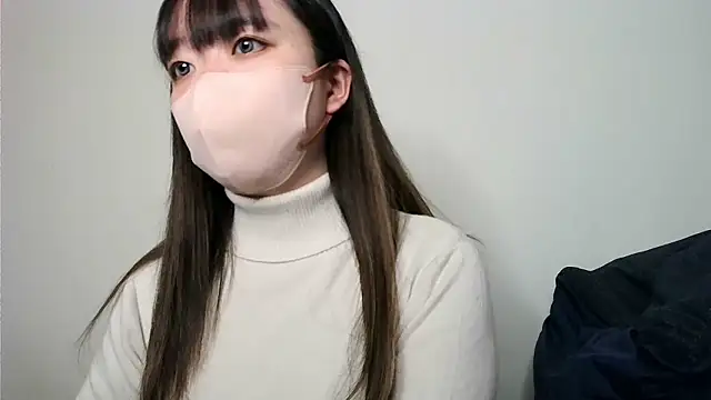 Snapshot of yua_chan00 chatting on 11, 11, 2025 yua chan00 online show from 11, 11, 2025