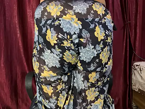 Snapshot of Ritika_janu chatting on 29, 11, 2025 Ritika janu online show from 29, 11, 2025