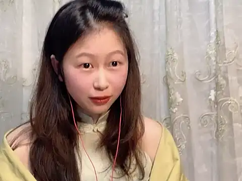 Snapshot of nuannuan35593 chatting on 25, 10, 2025 nuannuan35593 online show from 25, 10, 2025