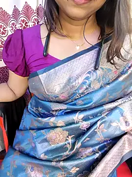 Snapshot of cute_mahi07 chatting on 27, 4, 2026 cute mahi07 online show from 27, 4, 2026