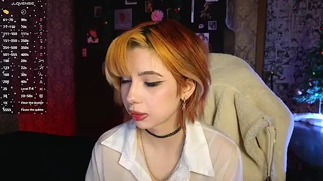 Snapshot of MissMorganMoon chatting on 17, 12, 2025 MissMorganMoon online show from 17, 12, 2025